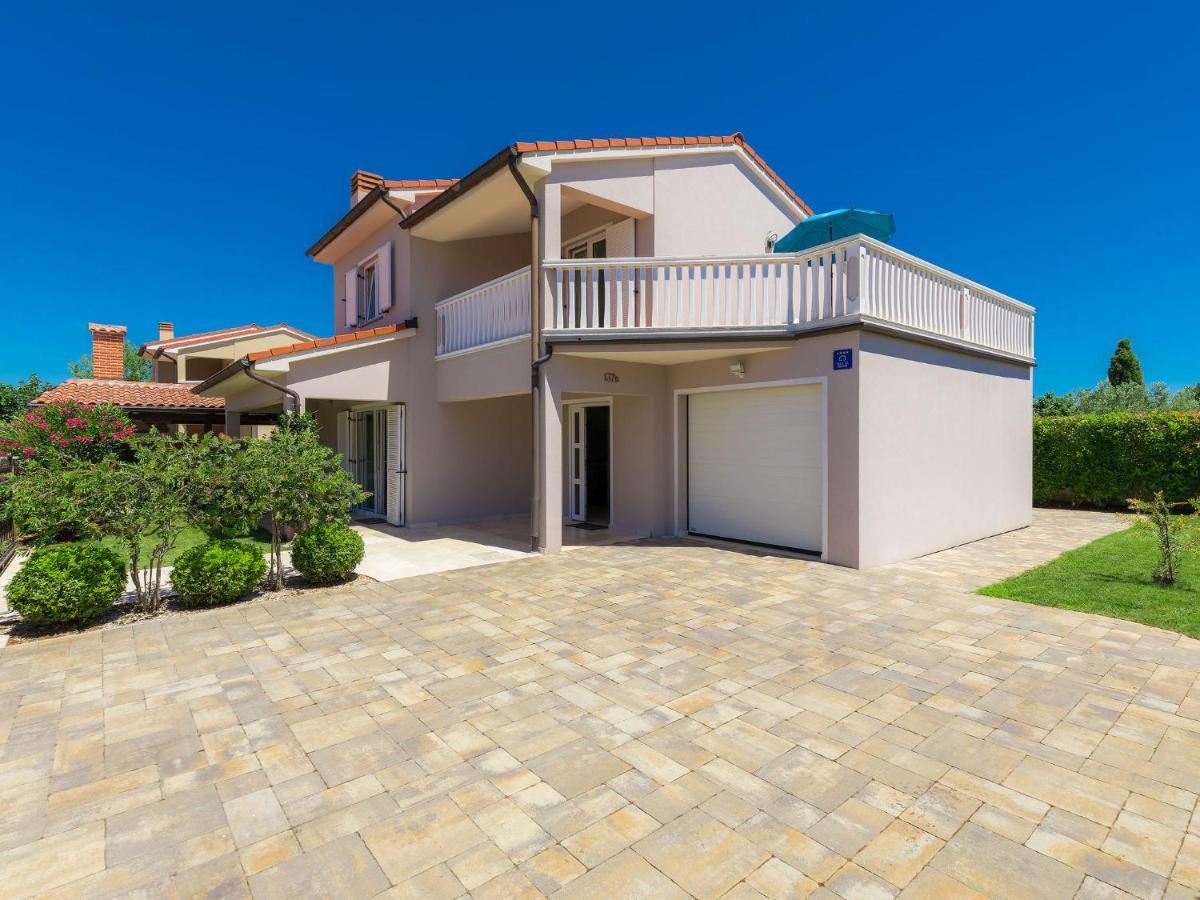 Holiday Home Villa Valentina By Interhome Loborika Exterior foto